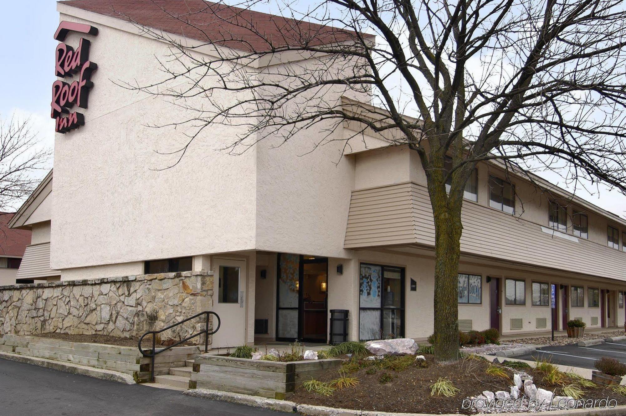Motel Red Roof - Hershey 2*
